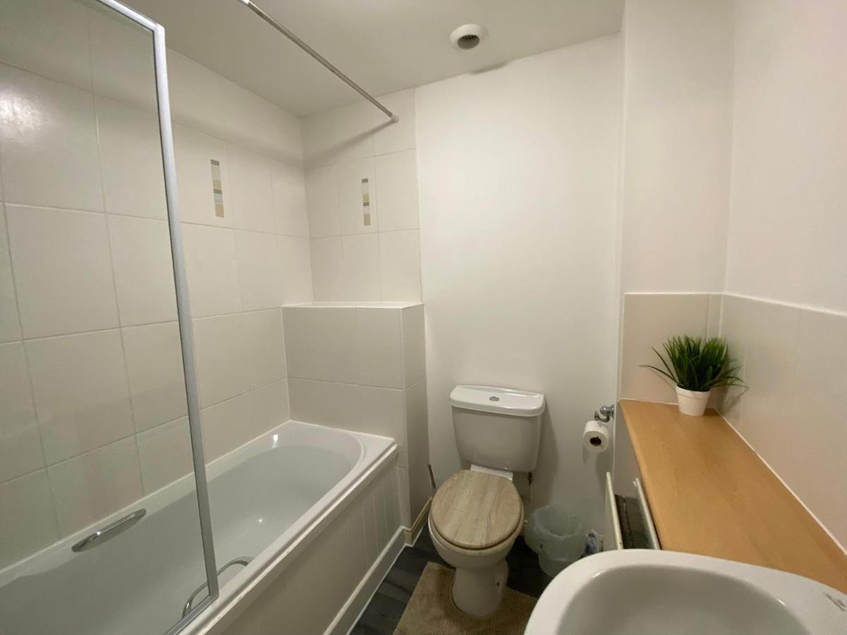 Wellingborough Cosy Hub Villa Great Harrowden Luaran gambar